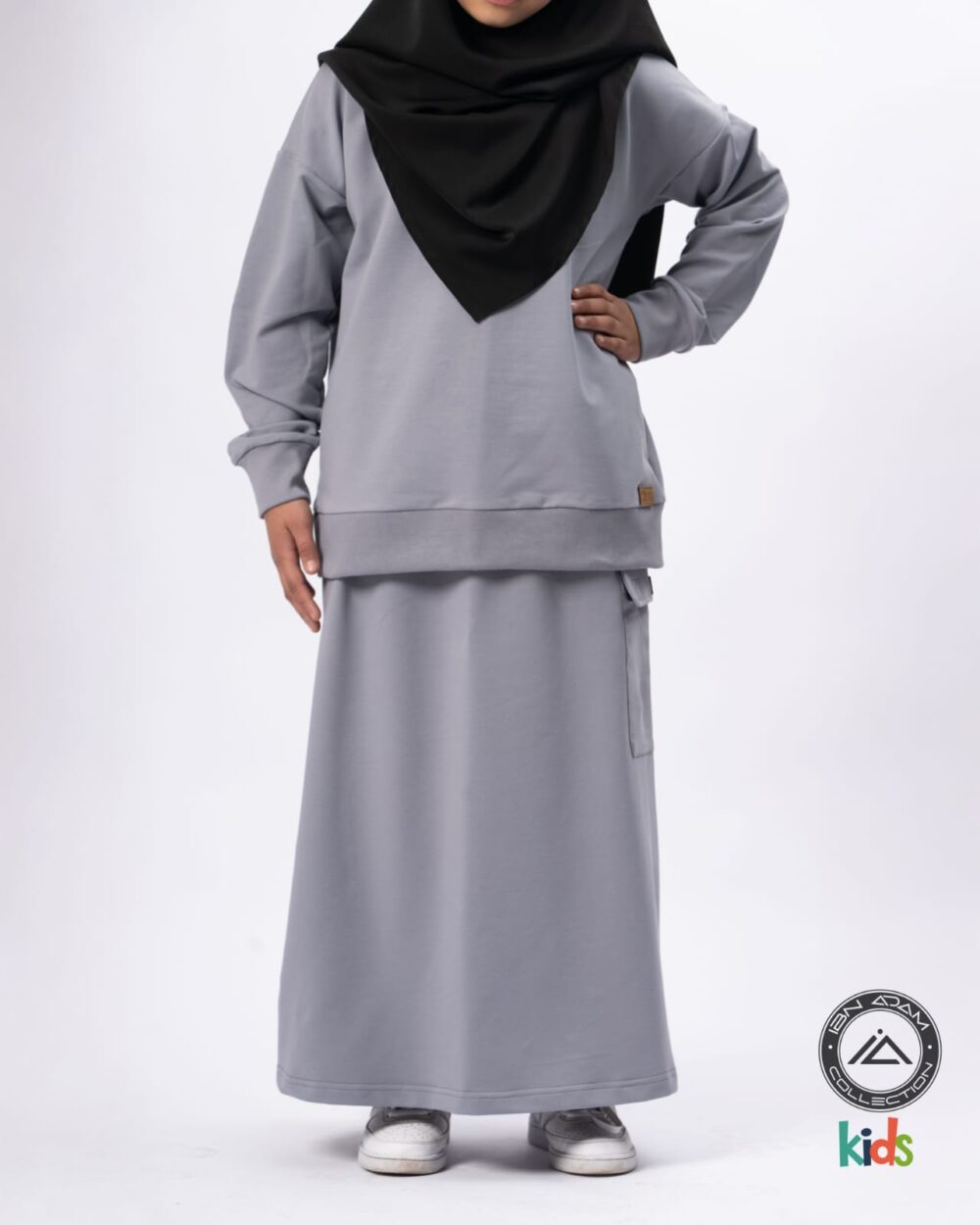 Ensemble Ibn Adam fillette gris